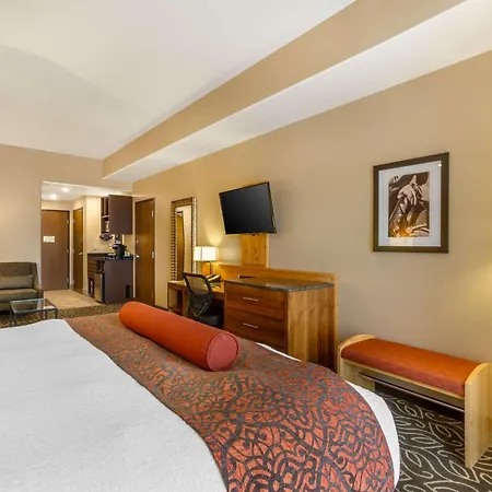 Best Western Premier Ivy Inn & Suites-2